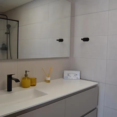 Ferienwohnung Casa Vega, A Un Minuto De La Playa, Parking Included Estepona Exterior foto